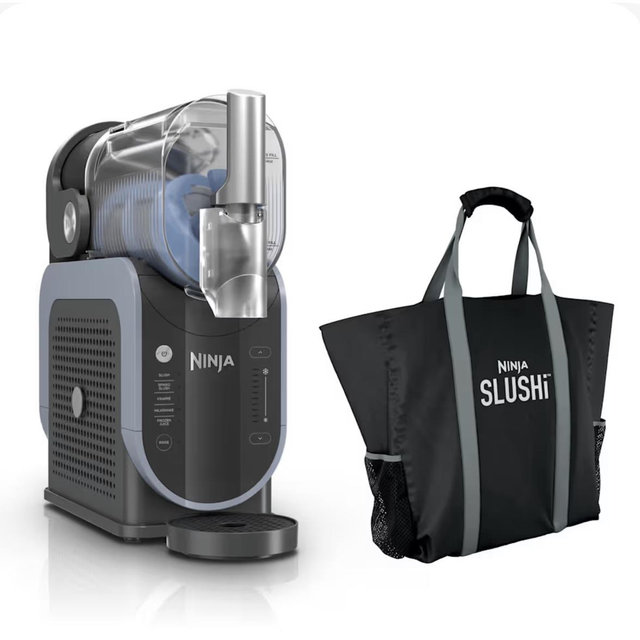 Ninja SLUSHi 88oz Slushie Machine and Tote Bag