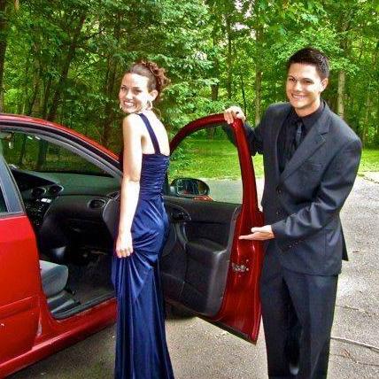 Senior Prom date - riding in style in my 2002 ford focus
Millstone, NJ