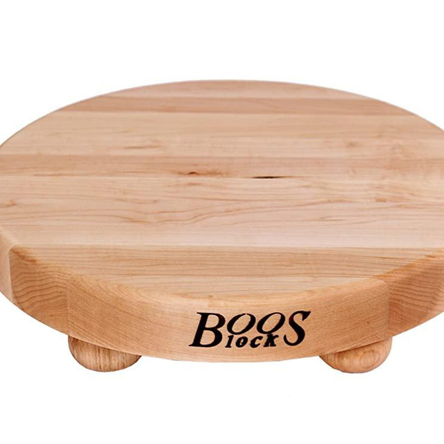 John Boos Block B12R Round Maple Wood Edge Grain Cutting Board with Feet, 12 Inches Round, 1.5 Inches Thick