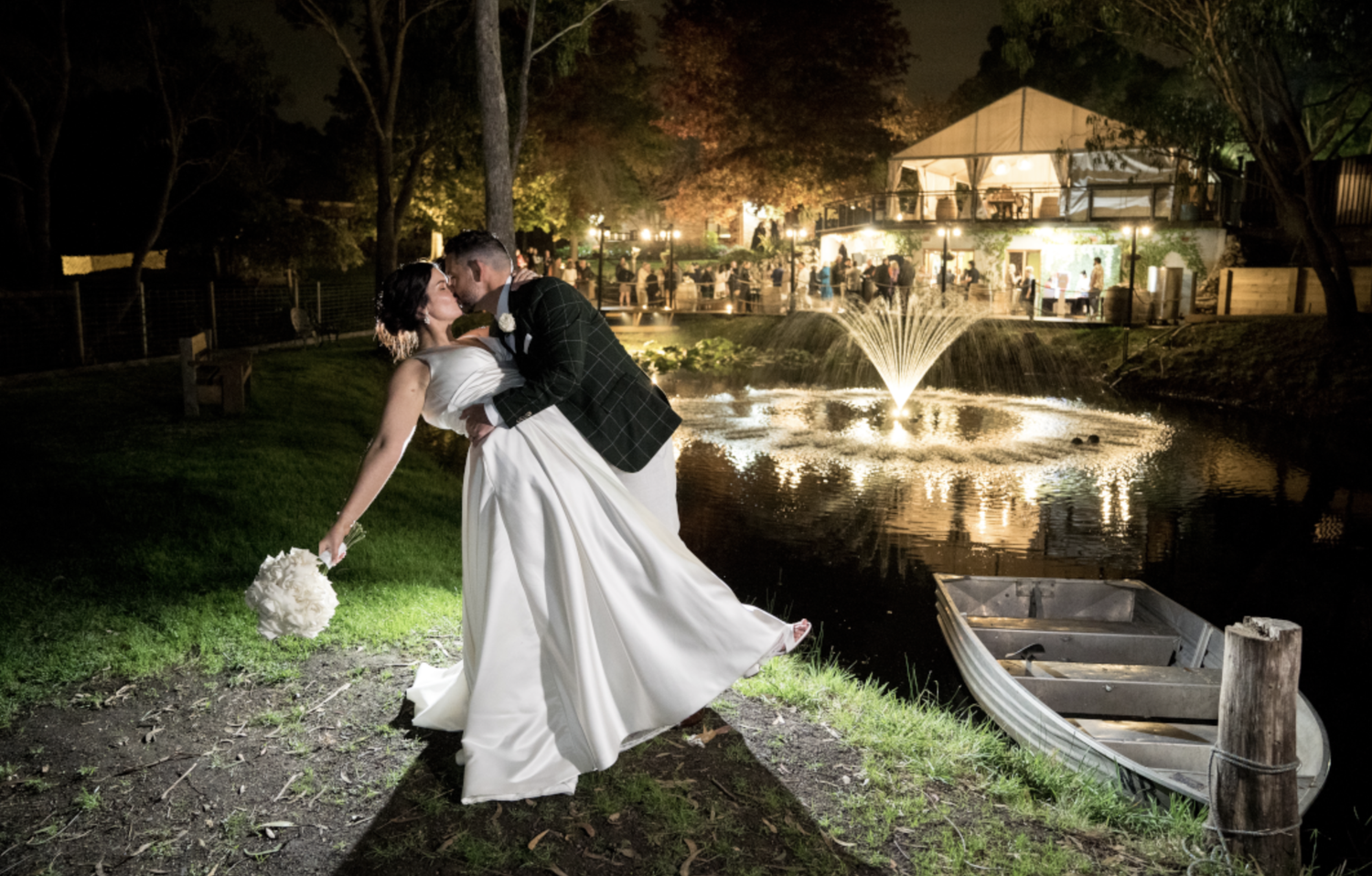 The Wedding Website of Isabella Tizzard and Benjamin Childs