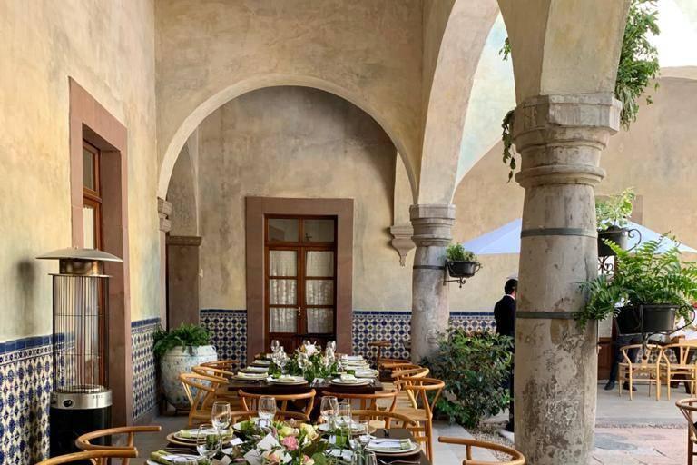 The Wedding Website of Caitlyn Kasper and Pablo Berruecos Ávila