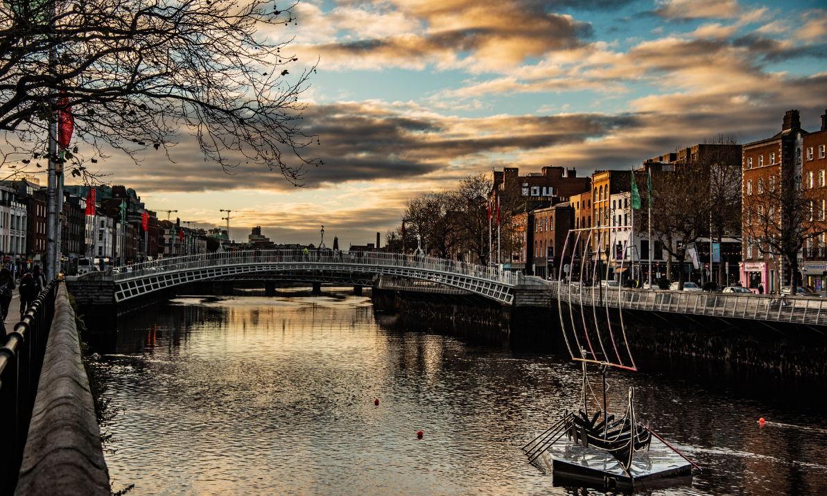 The Wedding Website of Jessi Finley and Peter Ágh