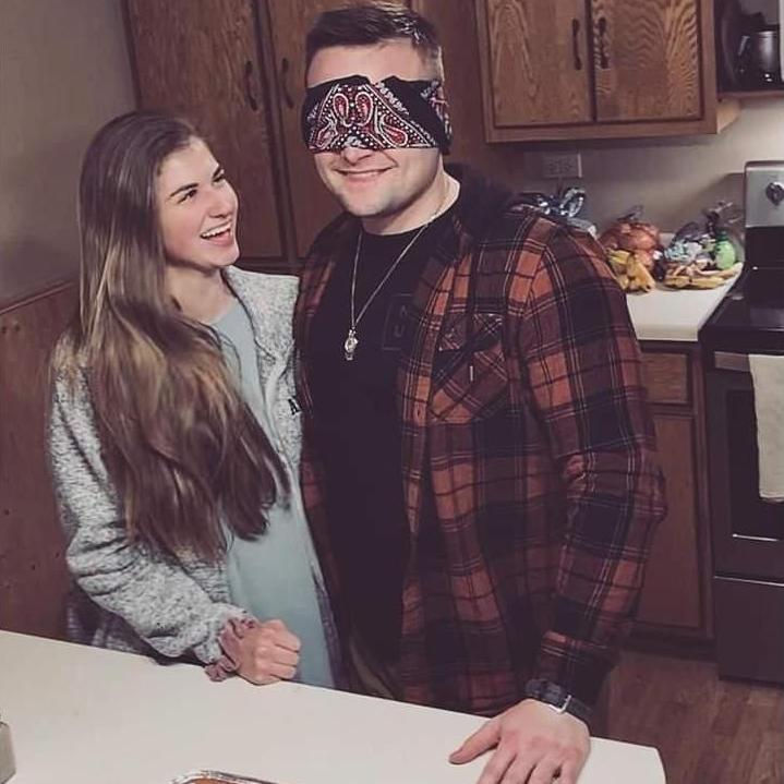 Blindfolded cheesecake making