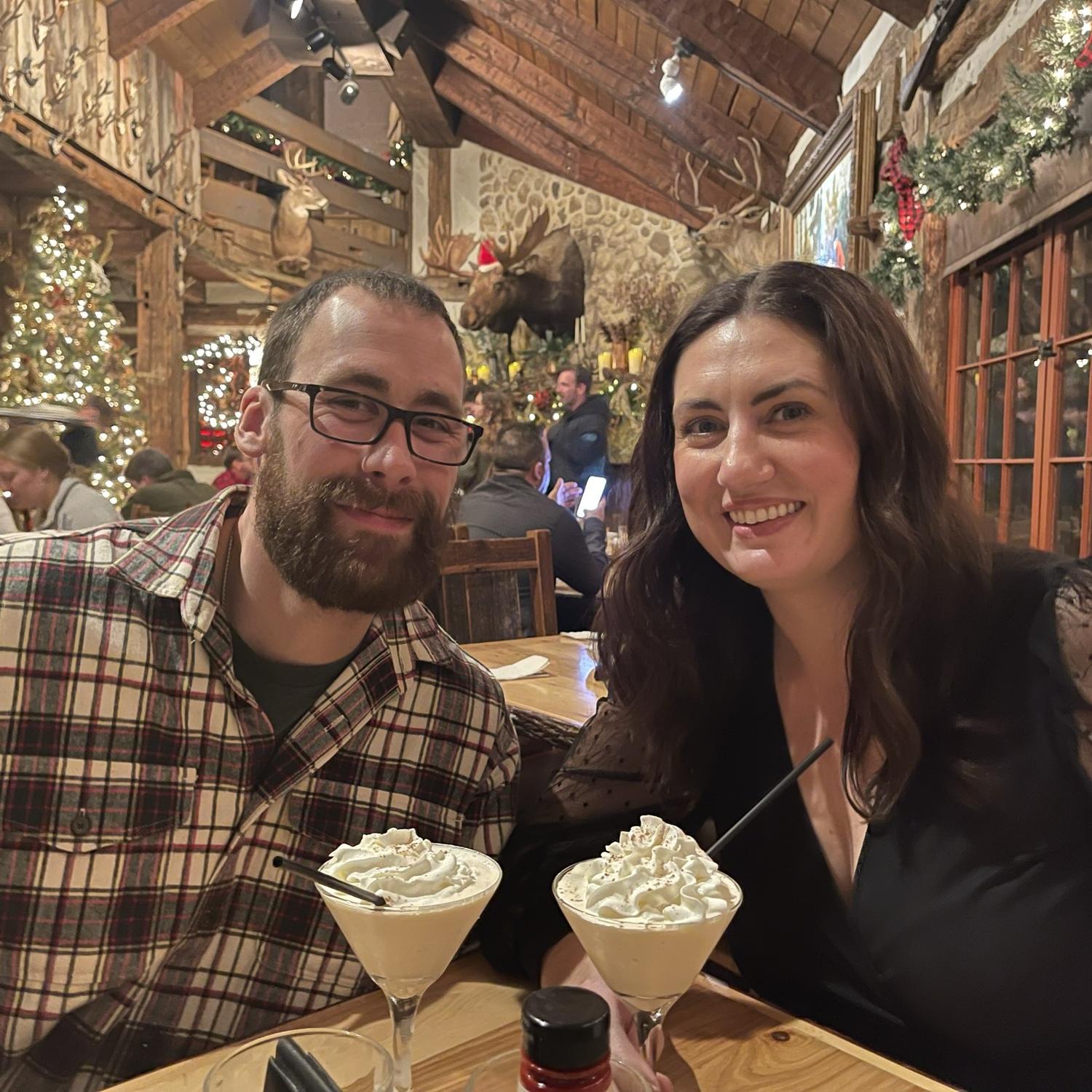 Brandy Alexander’s at a Supper Club 🍦🥃