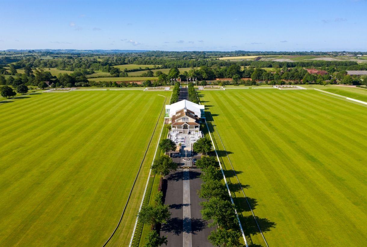 The Wedding Website of Pritesh Patel and Davina Patel