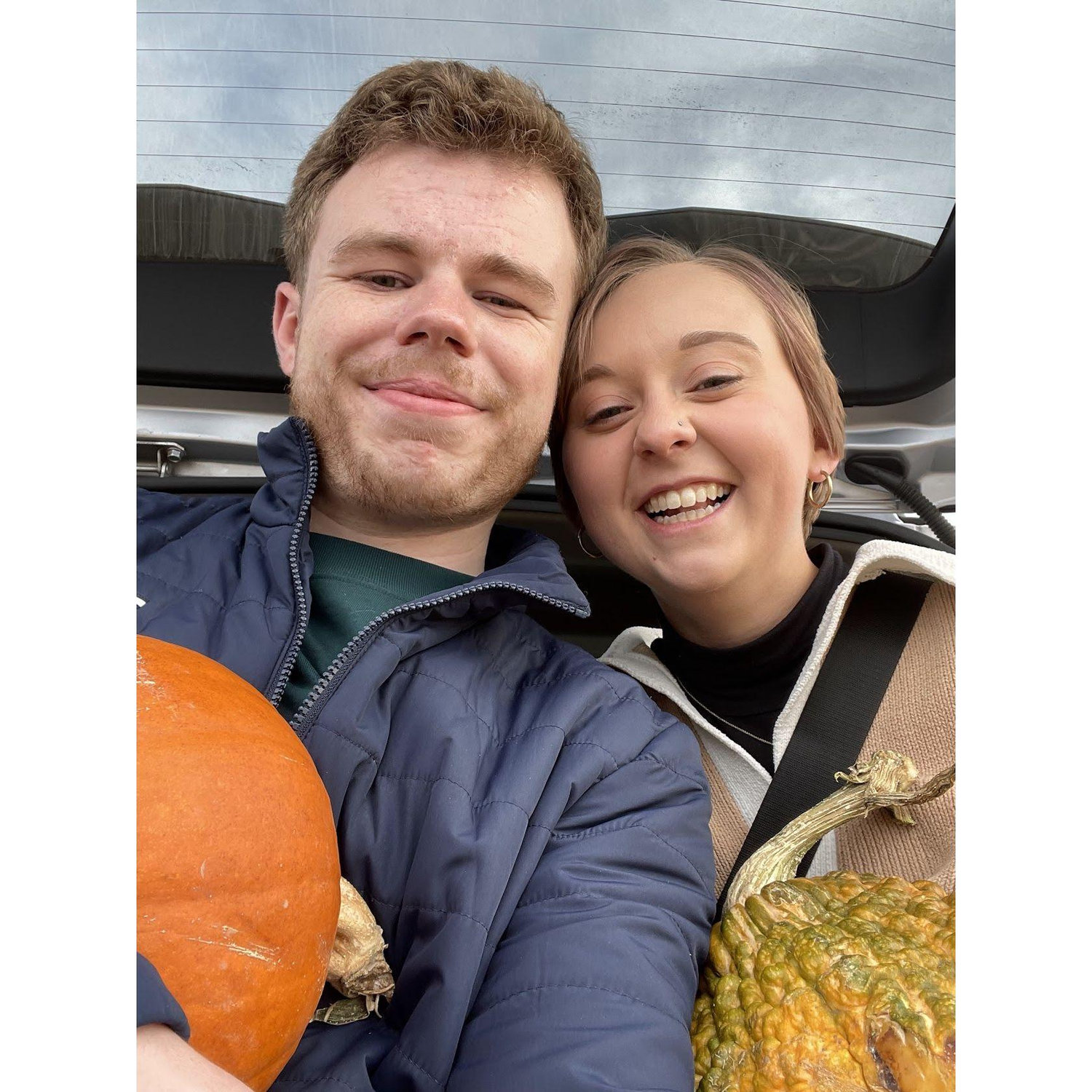 Zach surprised Amanda with a Pumpkin Patch trip! 🎃🍂✨