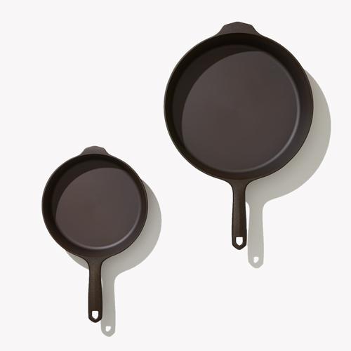 Field CompanyTwo-Piece Cast Iron Cookware Set