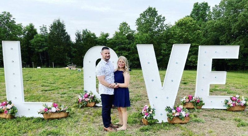 Jaclyn Dunavan and Adam Roth's Wedding Website