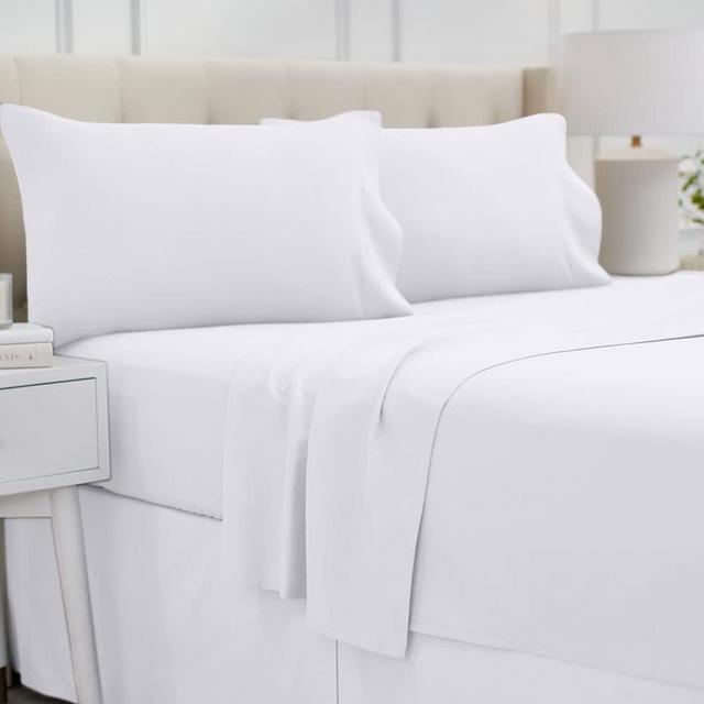 Luxury Soft Queen Bed Sheets 4 Piece by lalaLOOM, Deep Pocket, Breathable Microfiber, Wrinkle, Fade and Stain Resistant Bedding, Flat and Fitted Mattress Sheets and Pillowcases, Bright White