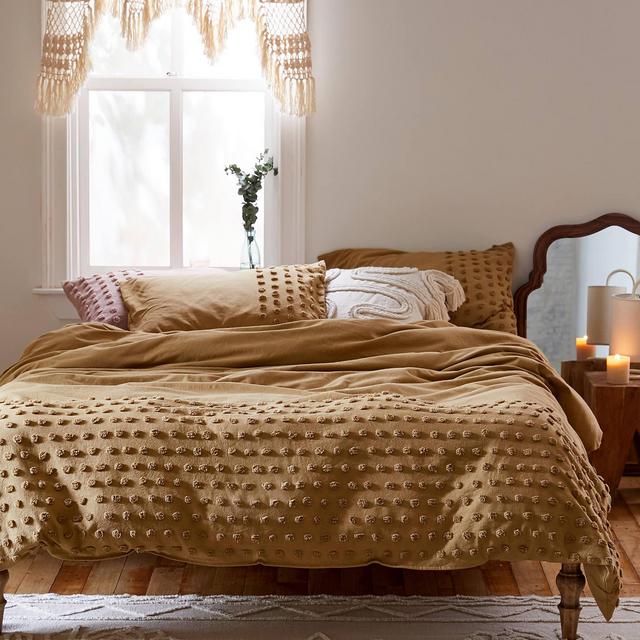 Tufted Dot Duvet Cover - King