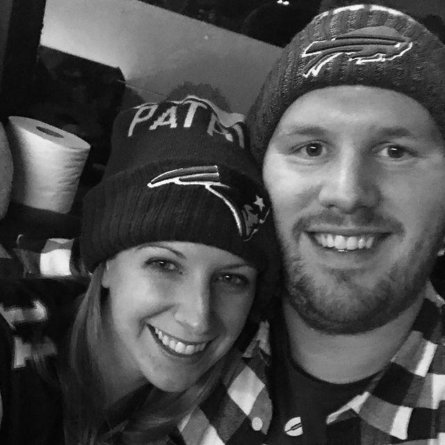 We like different football teams.