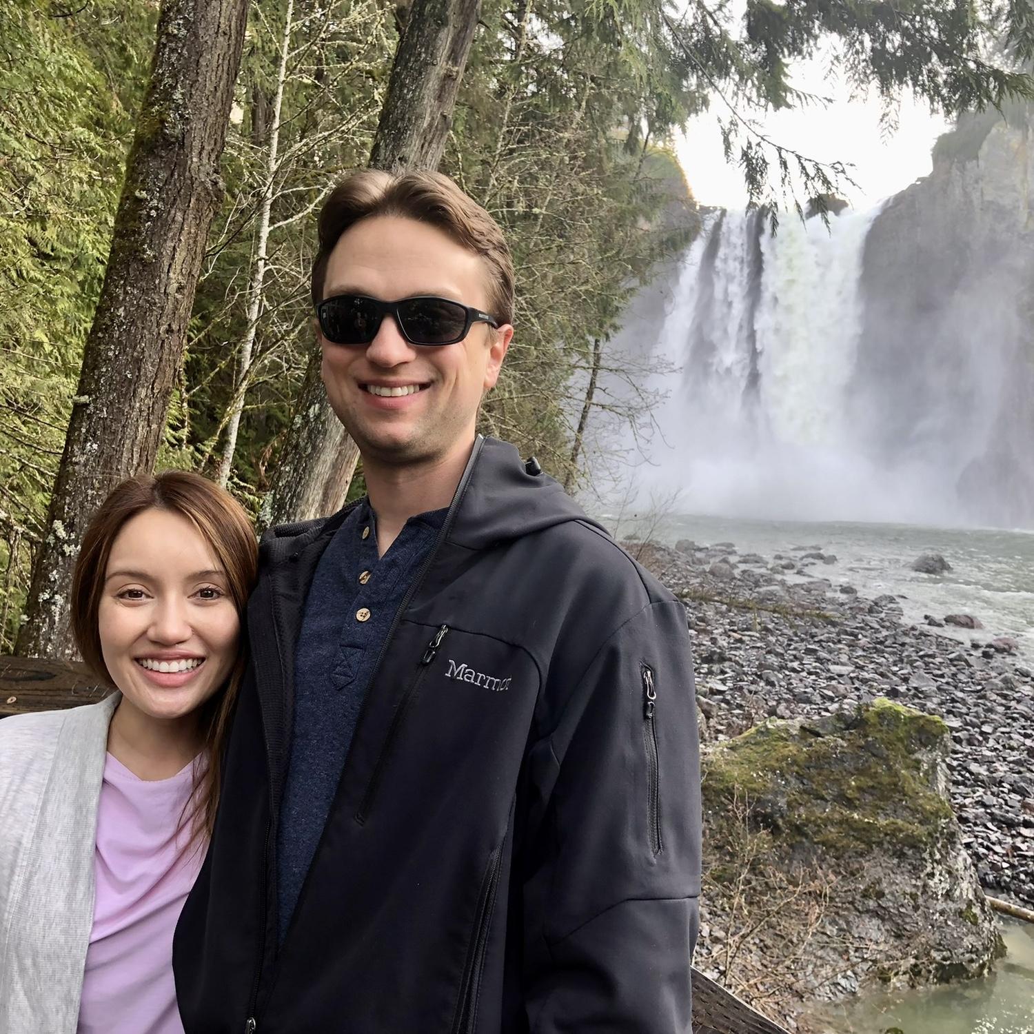 At Snoqualmie Falls (a must-visit!)
