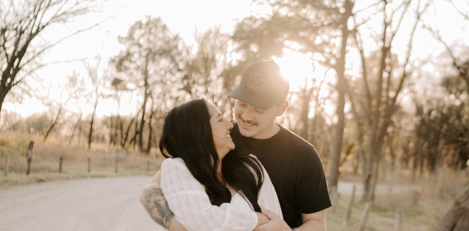 The Wedding Website of Lauren Hernandez and Tanner Hanson