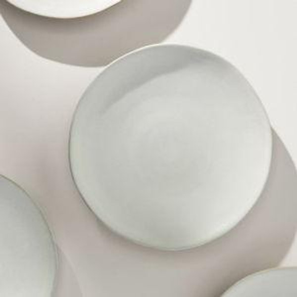 The Jasper Portuguese Stoneware Side Plates, Set of 4 (White)