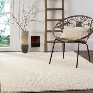 Safavieh - Classic Rug 4'x6' / Alfombra clásica de 4'x6'