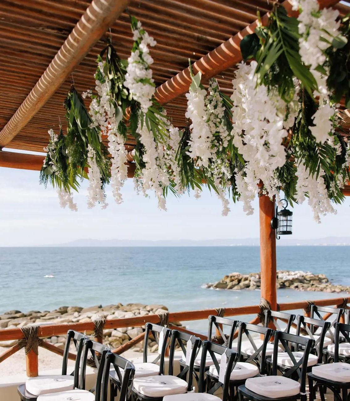 The Wedding Website of Erica Letwiniuk and Alexi Liu