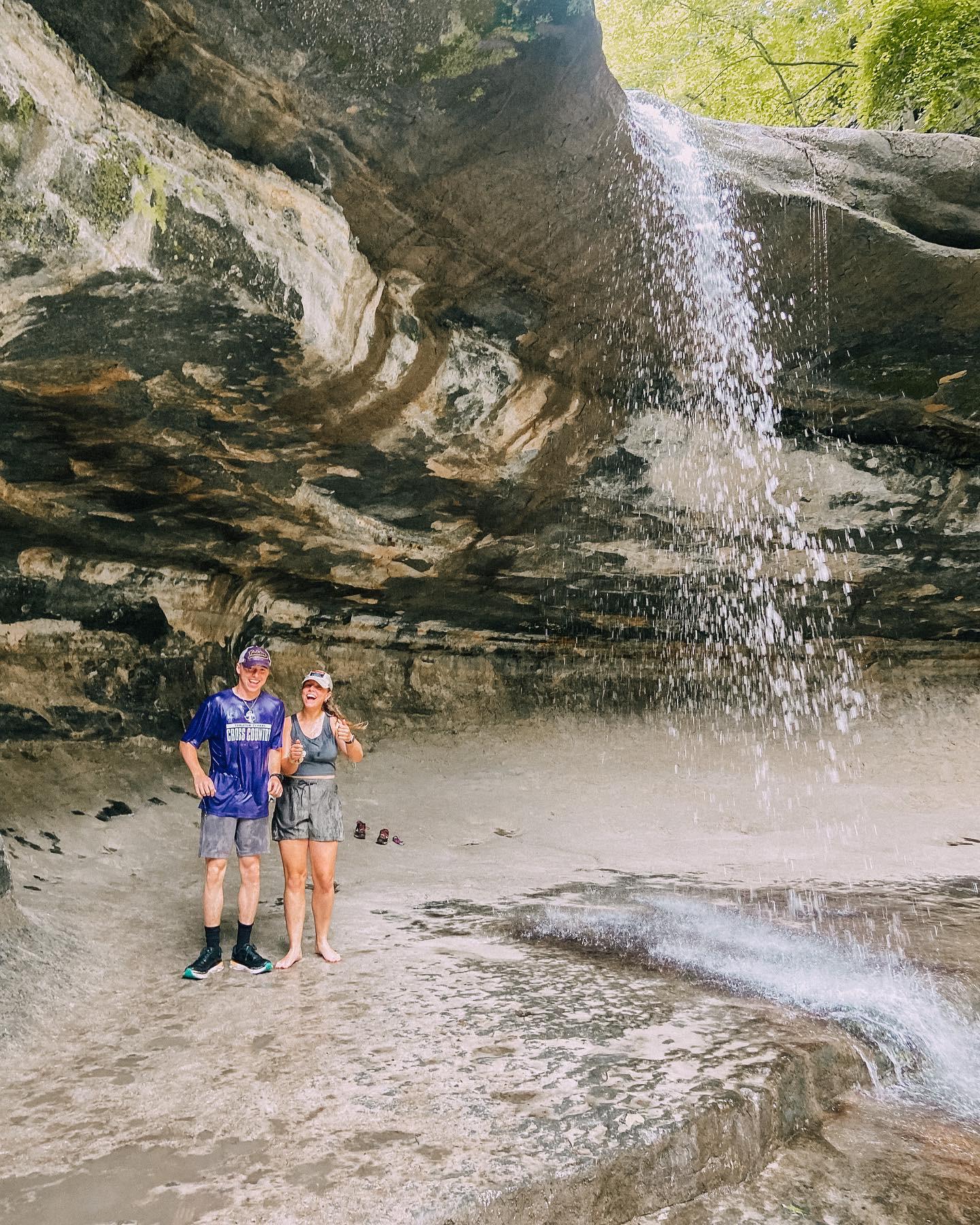 Hiking at Starved Rock State Park