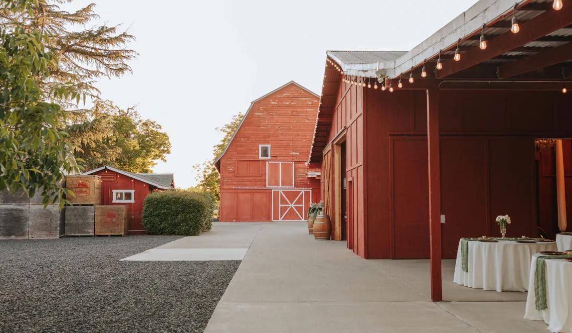 The Wedding Website of Breanna Heinrichs and Kevin Keenan