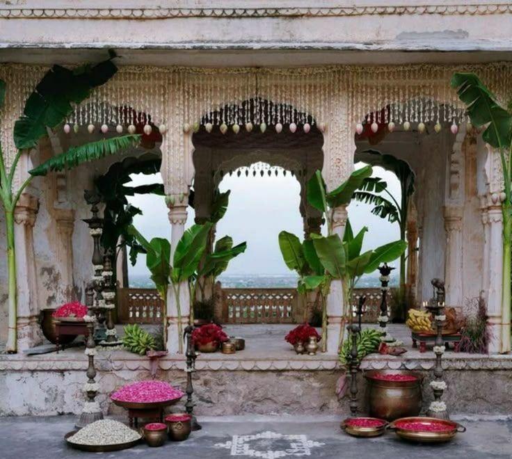 The Wedding Website of Christopher Dunne and Shru Runwal