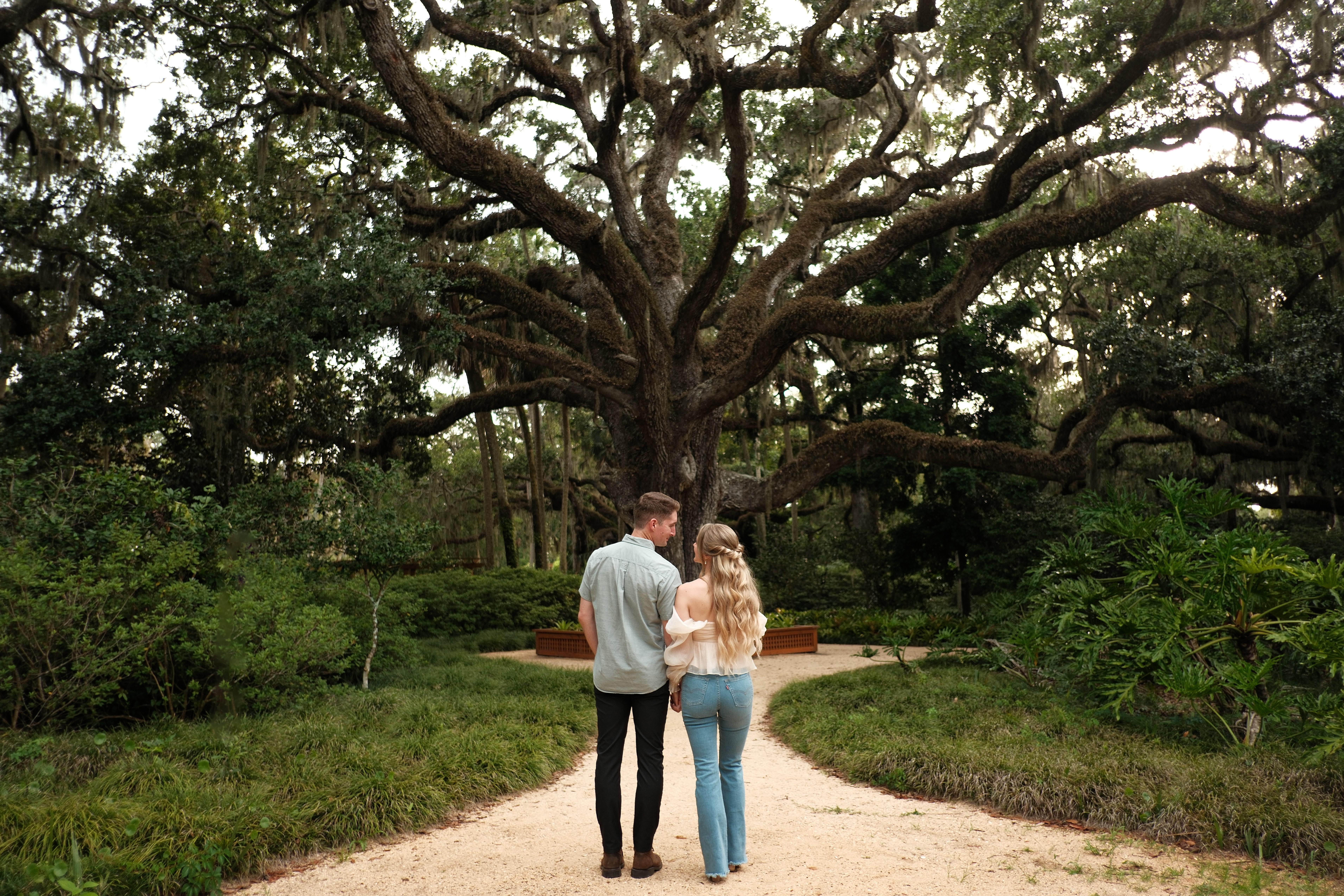 The Wedding Website of Juliana White and Ryan Cronauer