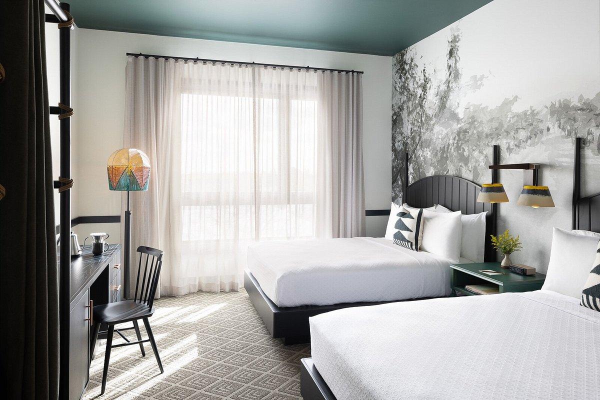 The Wedding Website of Erista Battle and Jamiee Bryant