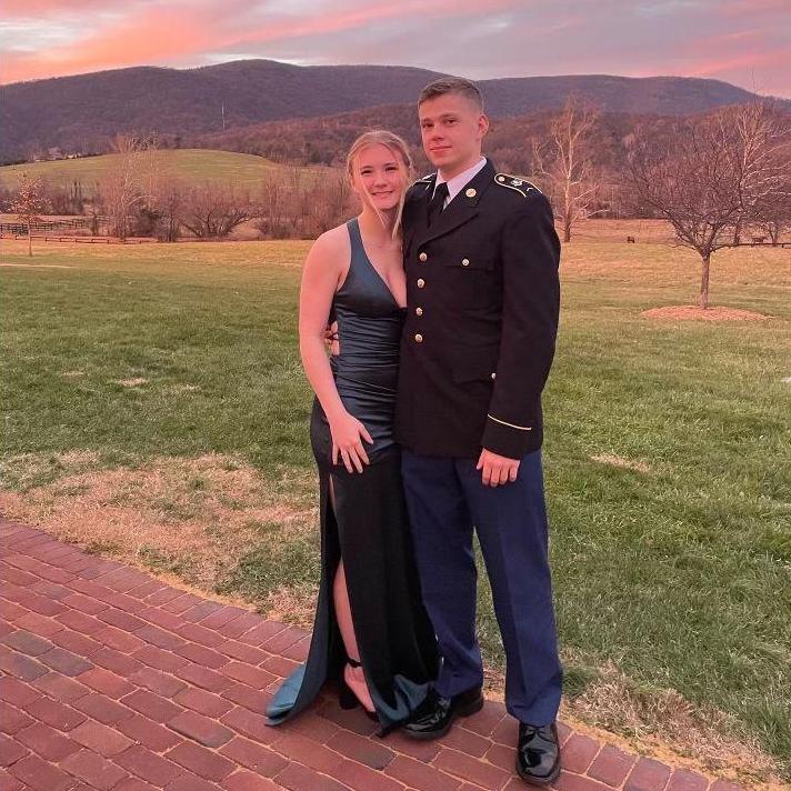 Military Dining Out first year of college, in VA