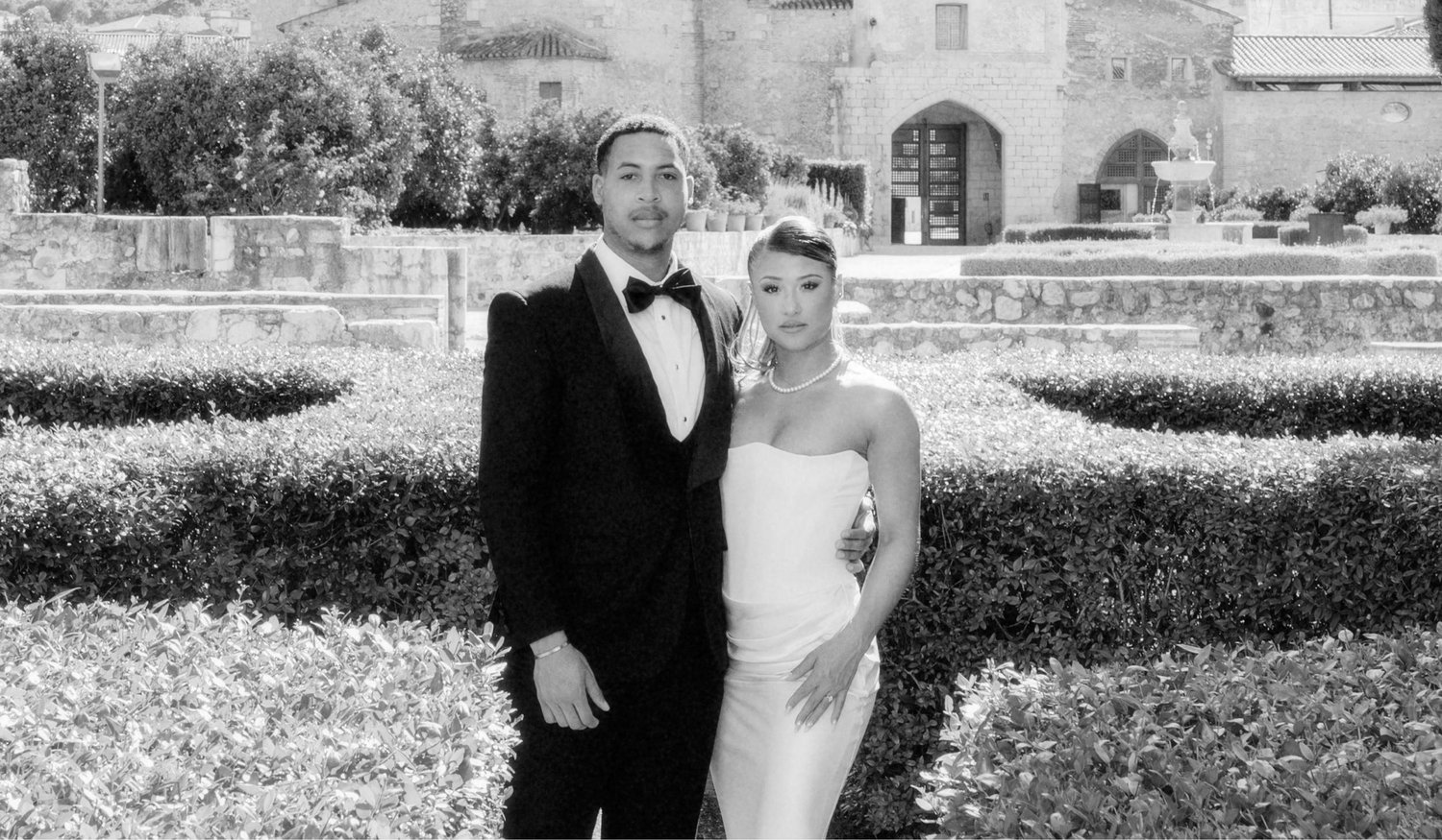 The Wedding Website of Taryn Rose Hibbitt and Tony Williams IV