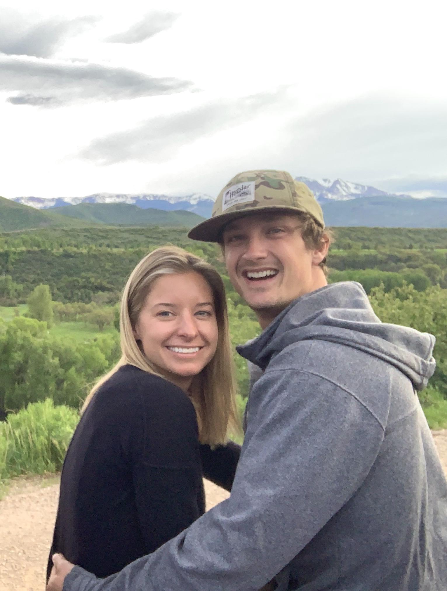 The Wedding Website of Victoria Hufnagel and Paschal Holcomb