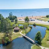 Van Cleve Park & Gladstone Beach