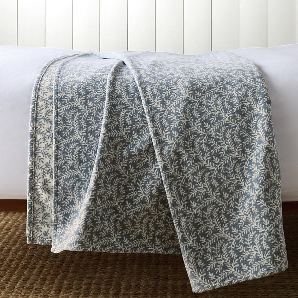 Patterned German Organic-Cotton Fleece Blanket, Washed Indigo Vine