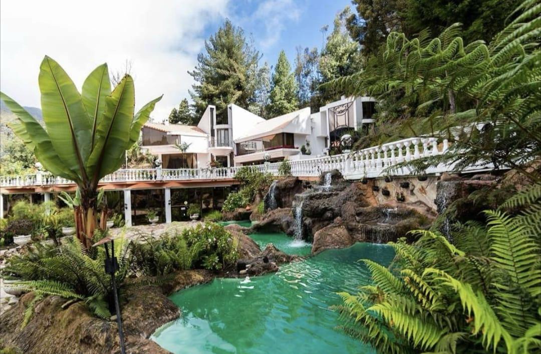 The Wedding Website of Angelica Benitez and Sebastian Donoso