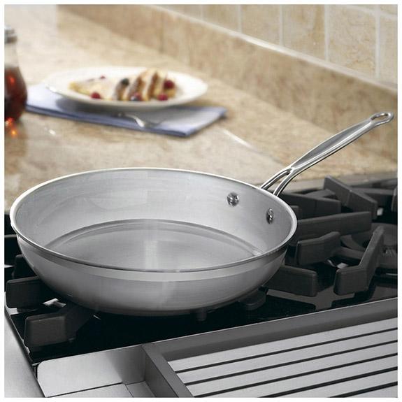 MultiClad Pro 10" Skillet