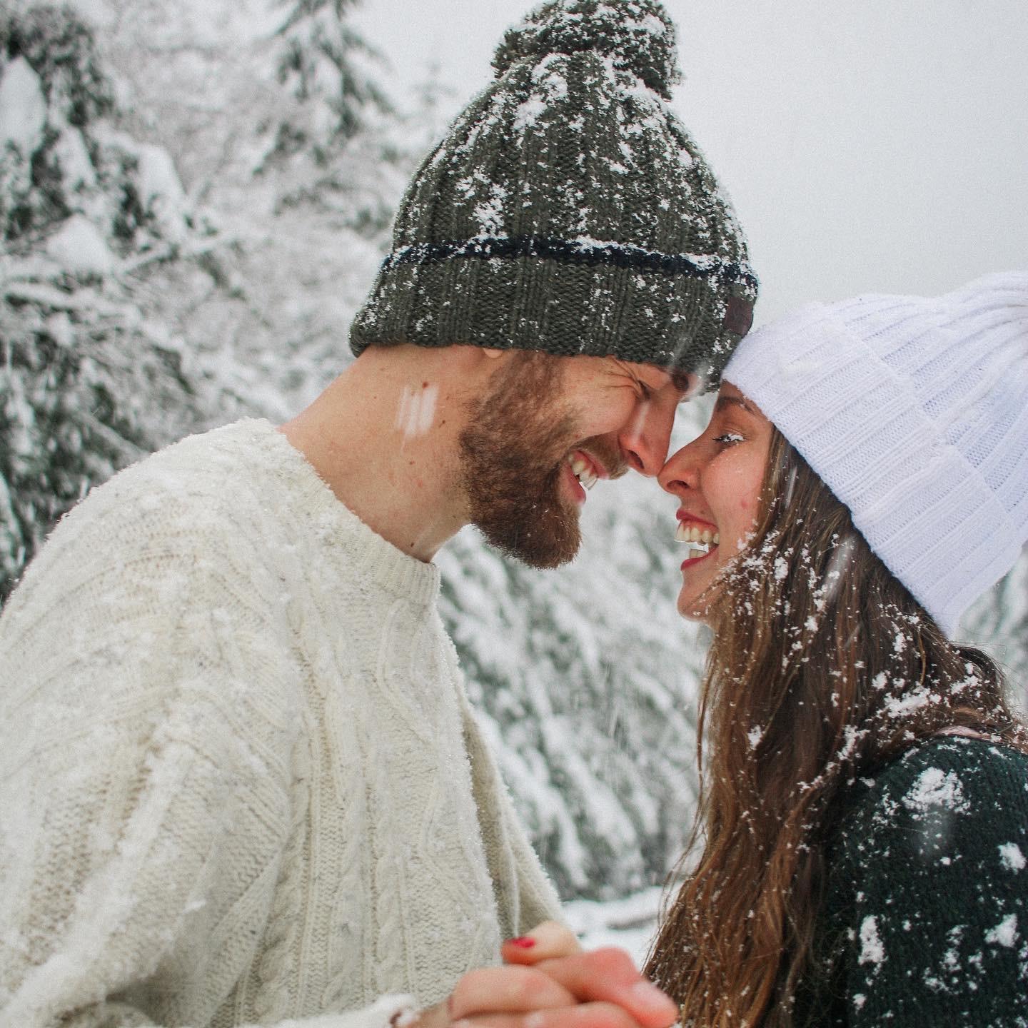 Engagement sessions were SO fun in the snow, highly recommend!