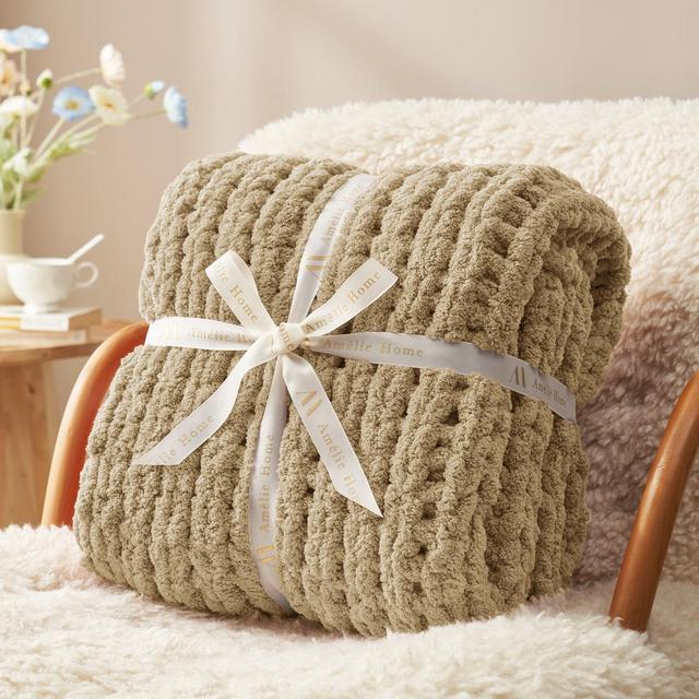 Amelie HomeChunky Knit Blanket Throw,Handmade Chenille Cable Knitted Crochet Throw Blanket,Throw