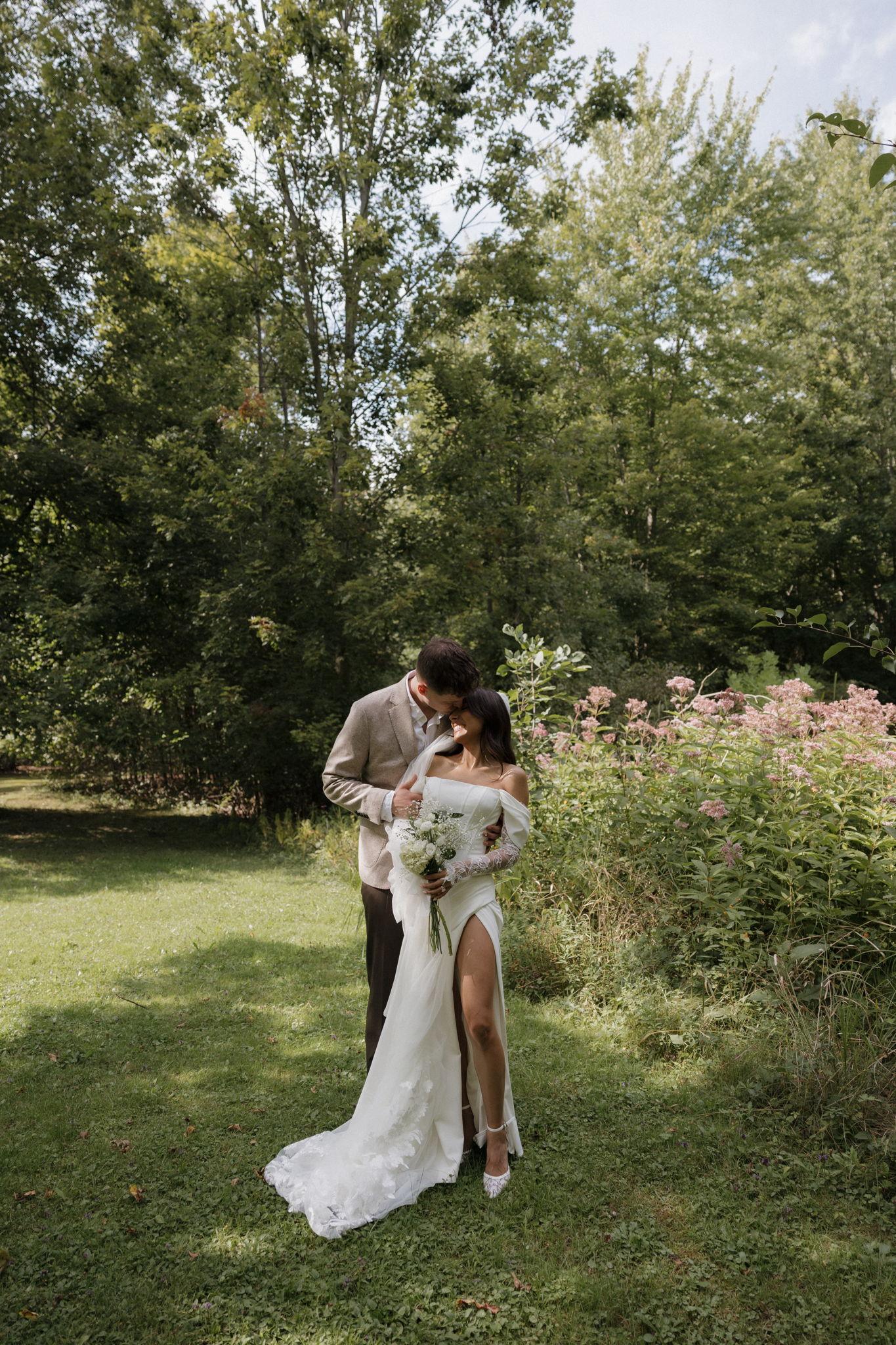 The Wedding Website of Leslie Mateos and Samuel Lang