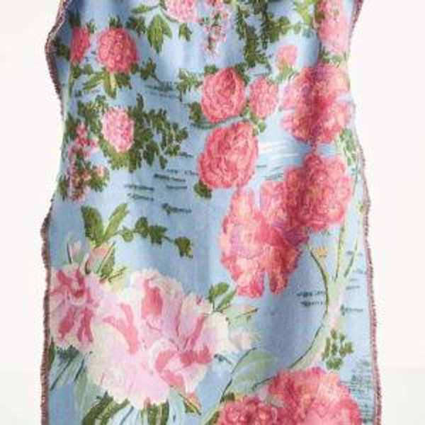 Woven Jacquard Patterned Throw Blanket