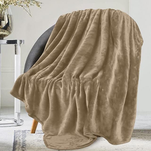 Utopia Bedding Fleece Blanket 300GSM Luxury Bed Blanket Anti-Static Fuzzy Soft Blanket Microfiber (Throw, Camel)