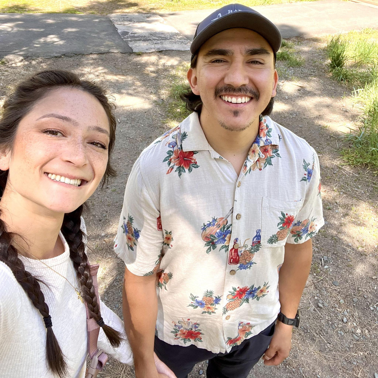 J&J once completed a date that involved going on a walk and holding hands for 30 minutes in silence.