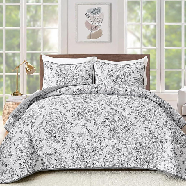 WONGS BDEEING Quilt King Size, Grey Quilt Bedding Set with 2 Pillowcases, Botanical Quilt for King Bed, Soft Microfiber Lightweight Coverlet Bedspread for All Season (110"×90", 3 Pieces)