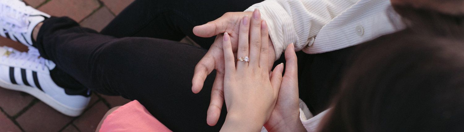 The Wedding Website of Lynn Nguyen and Jose Aguilar
