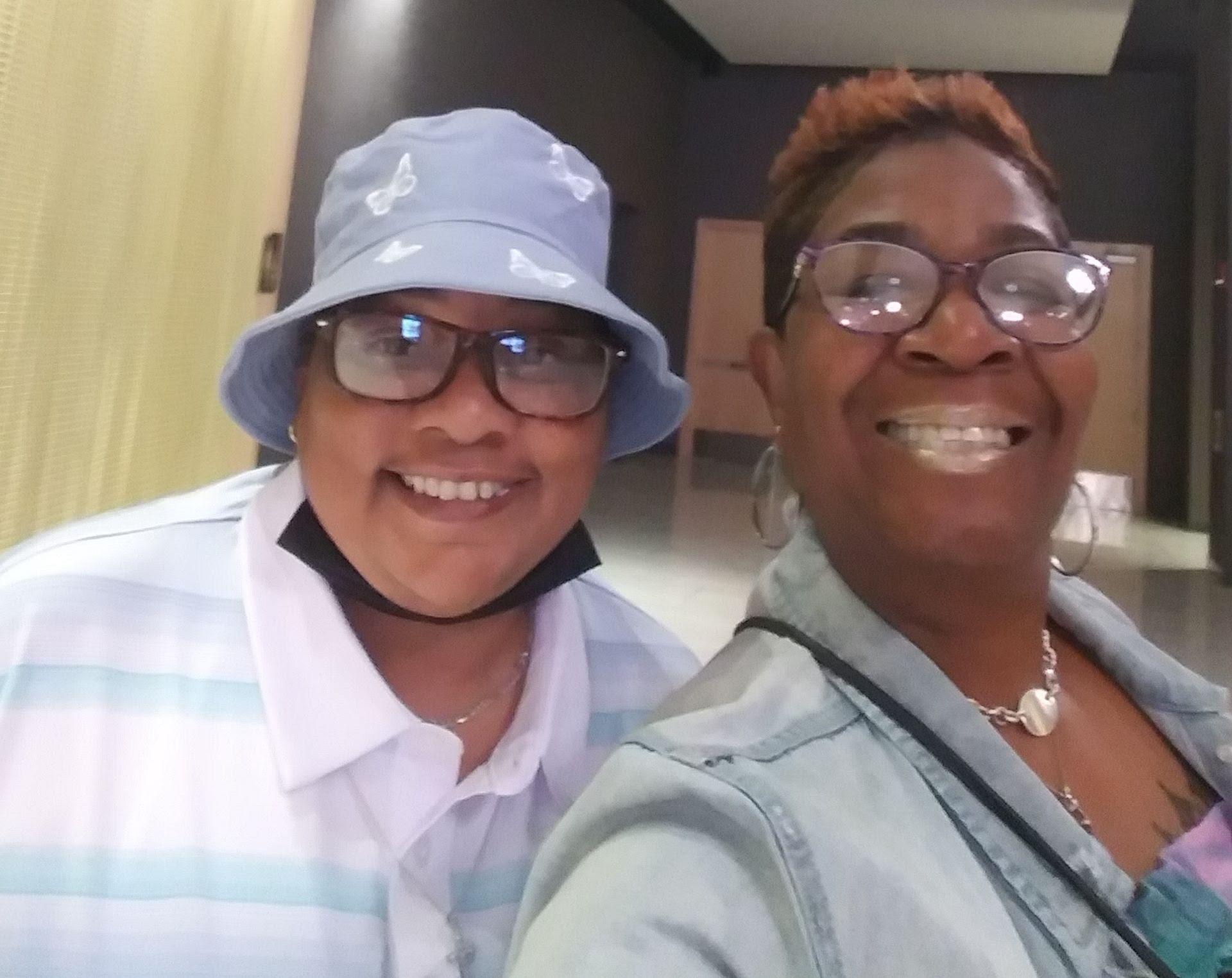 The Wedding Website of Yolanda Simpson and Kasima Burns