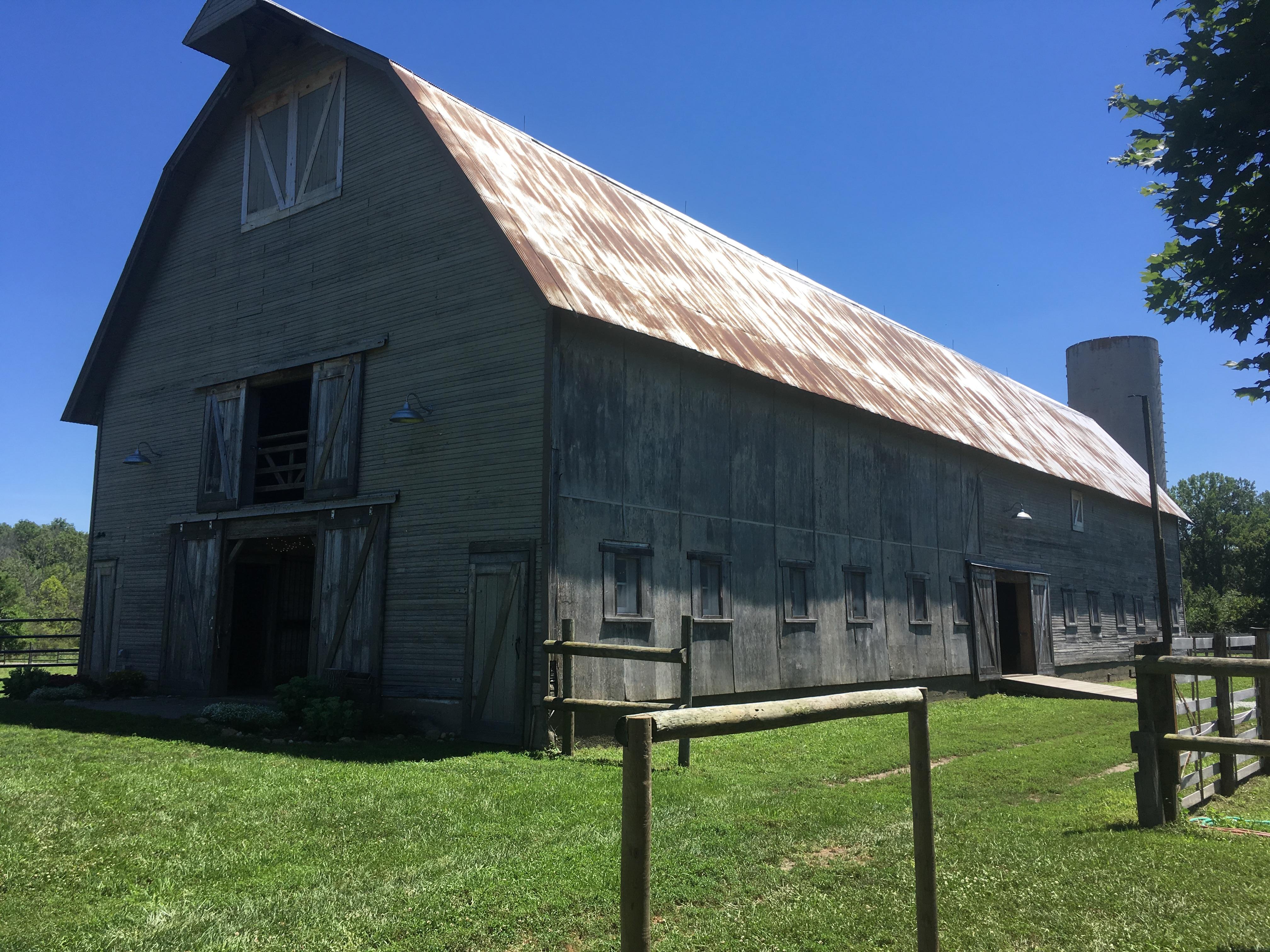 The Wedding Website of Danielle Leeman and Connor Robinson