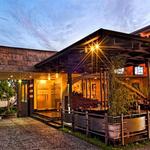 NOAH Restaurant & Lounge