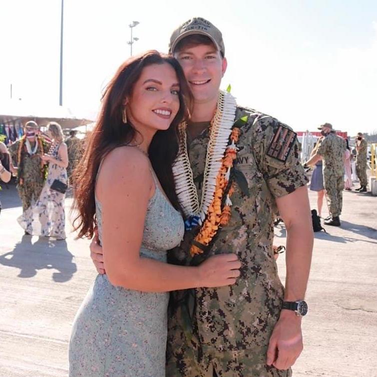 Noah's homecoming after being on deployment for 7 months!