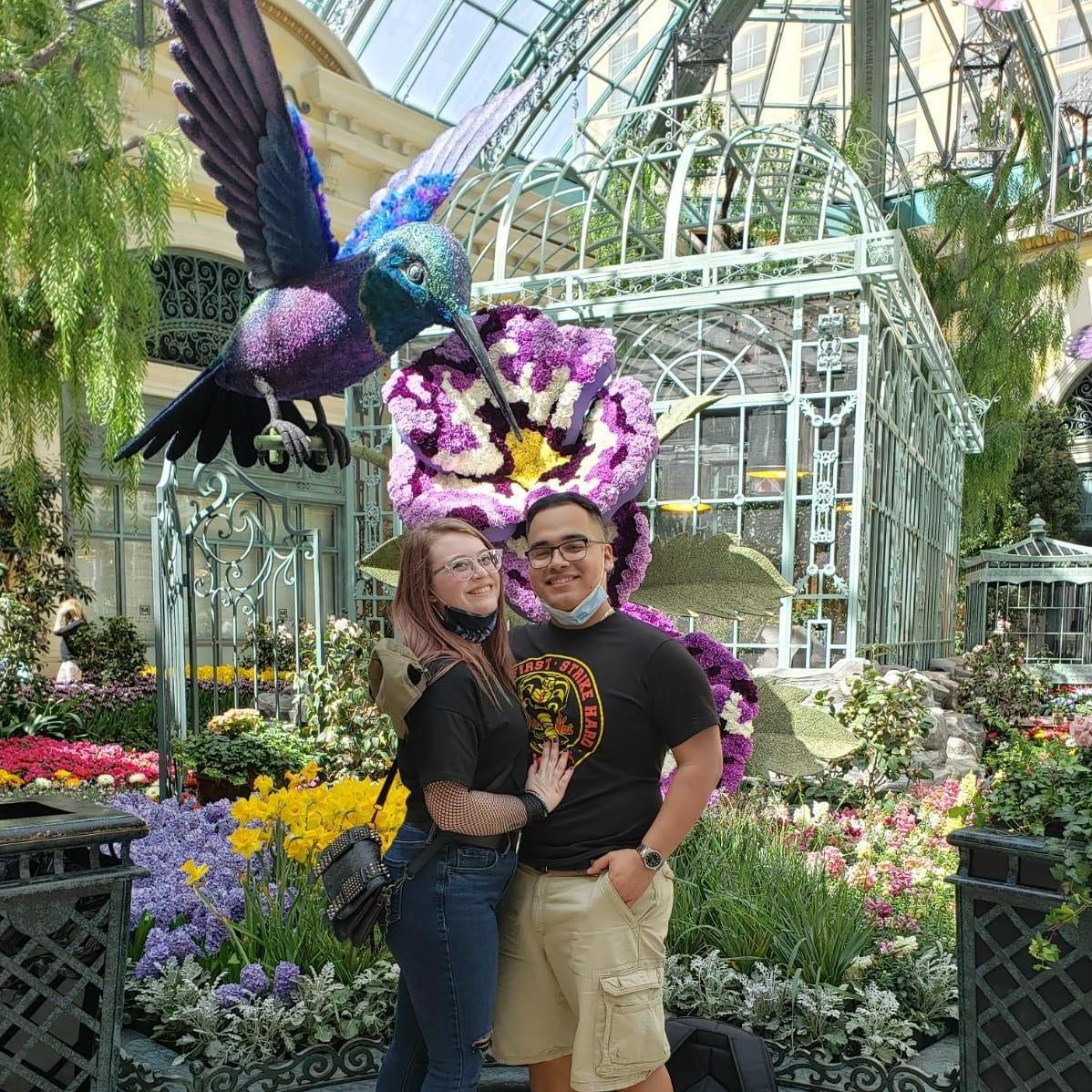 Visiting the Botanical gardens at the Bellagio hotel in Las Vegas.
Visitando los jardines botánicos en el hotel Bellagio en Las Vegas
