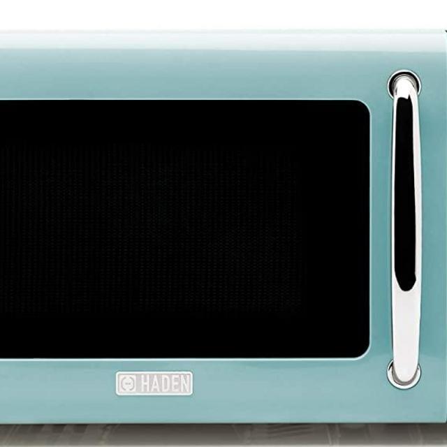 Haden 75031 HERITAGE Vintage Retro 0.7 Cubic Foot/20 Liter 700 Watt Countertop Microwave Oven Kitchen Appliance with Turntable, Pull Handle, and 5 Power Levels, Turquoise