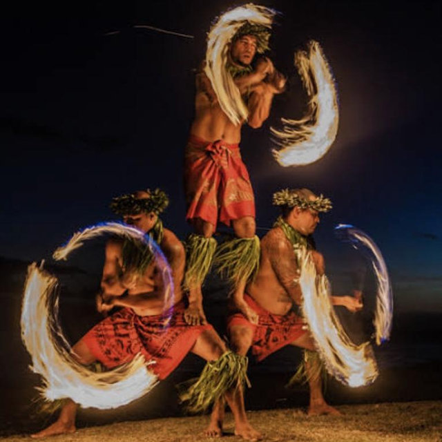 Luau show