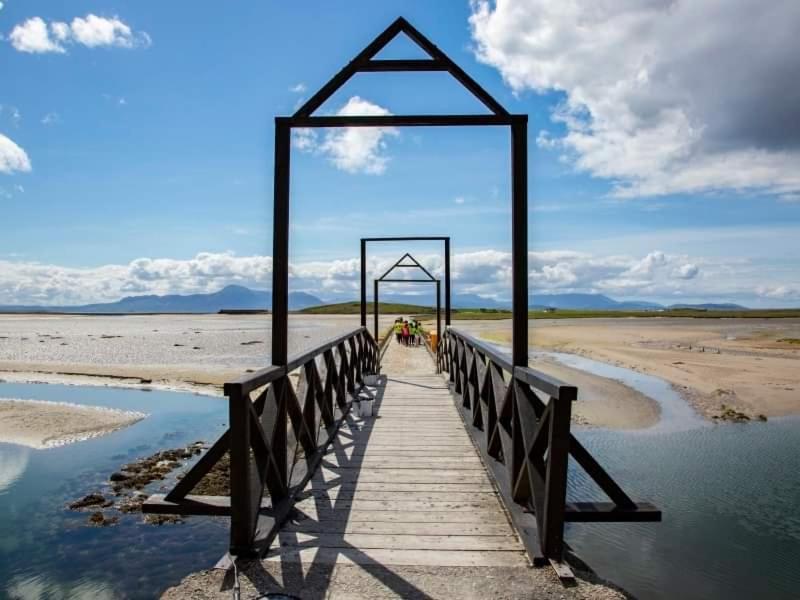 The Wedding Website of Lisa Marie King and Kieran Lynskey