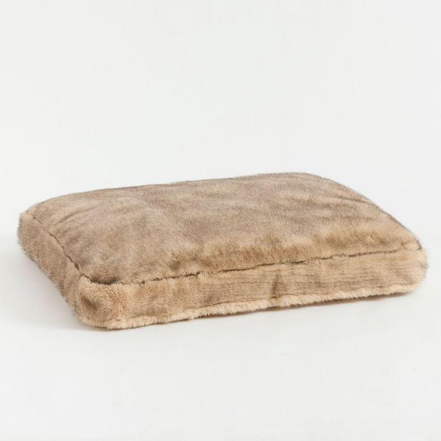 Rectangle Pet Bed Tipped Taupe Mink Faux Fur, Large
