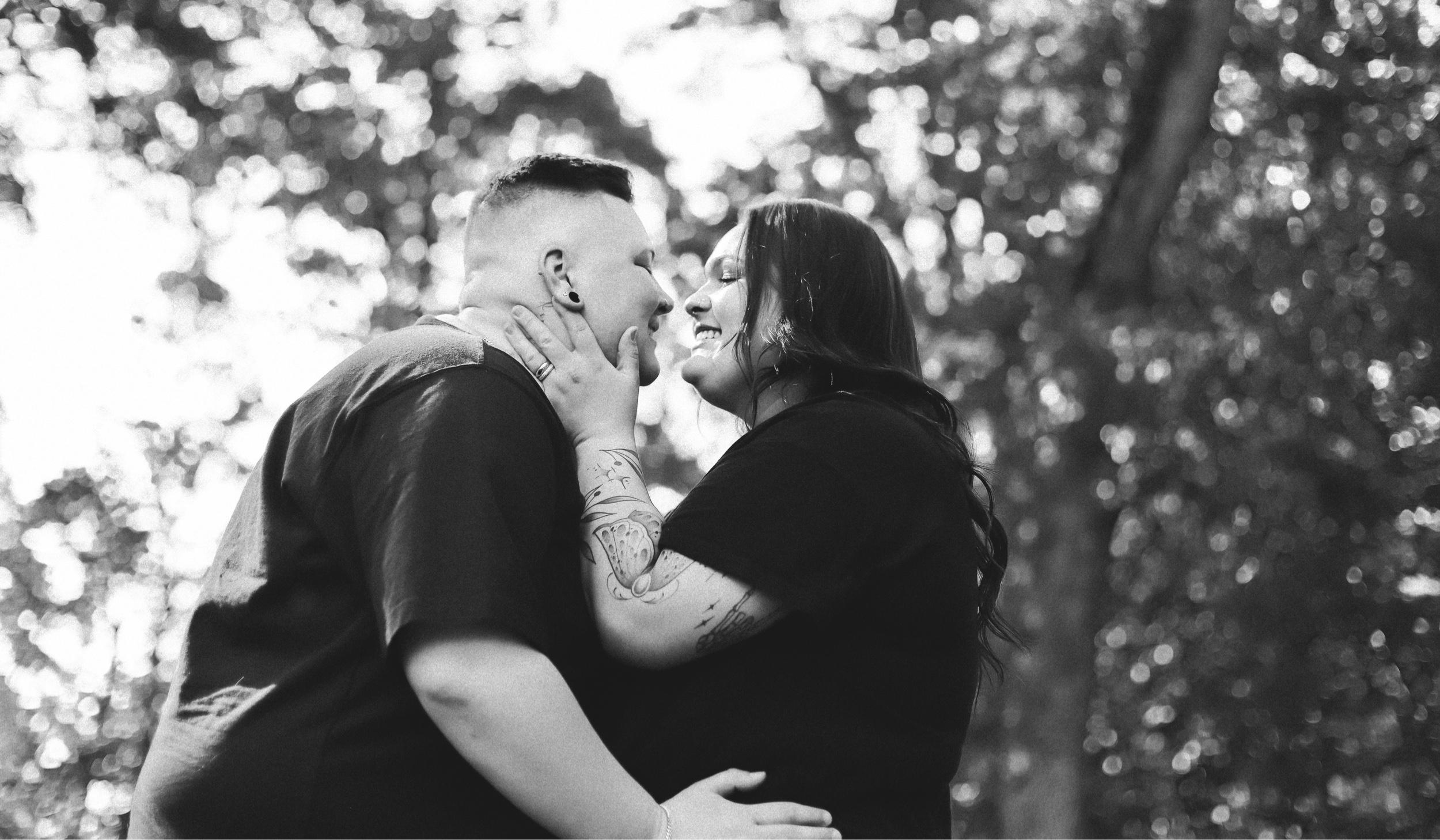 madeline-metcalfe-and-kaitlyn-hyatt-s-wedding-website